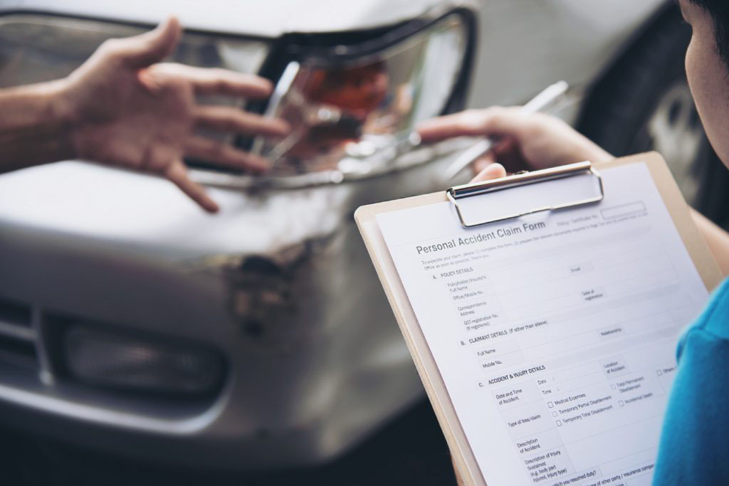 Ways You Can Assist Your Lawyer in a Car Accident Claim