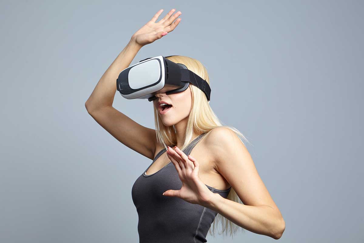 Popularizing Online Gaming