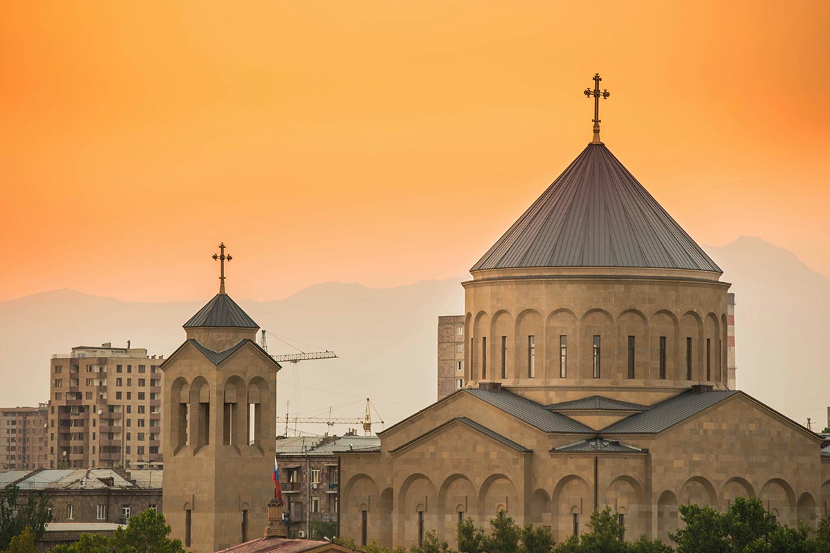 Discover the Beauty of Armenia with One-Day Tours