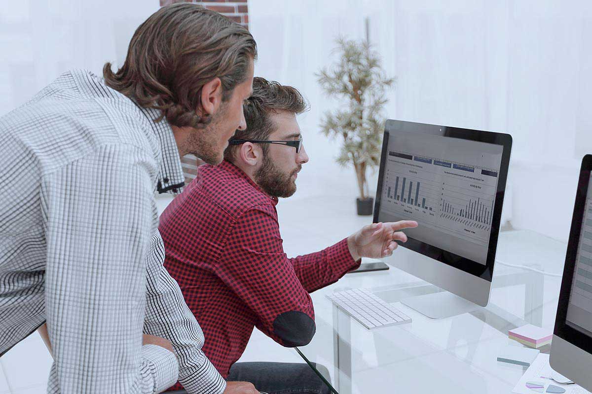 strategies for marketing B2B software solutions