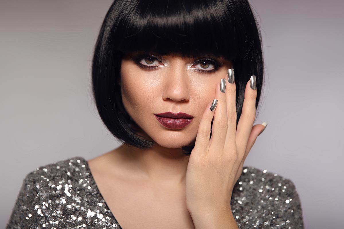 What are the Advantages of Short Black Wigs