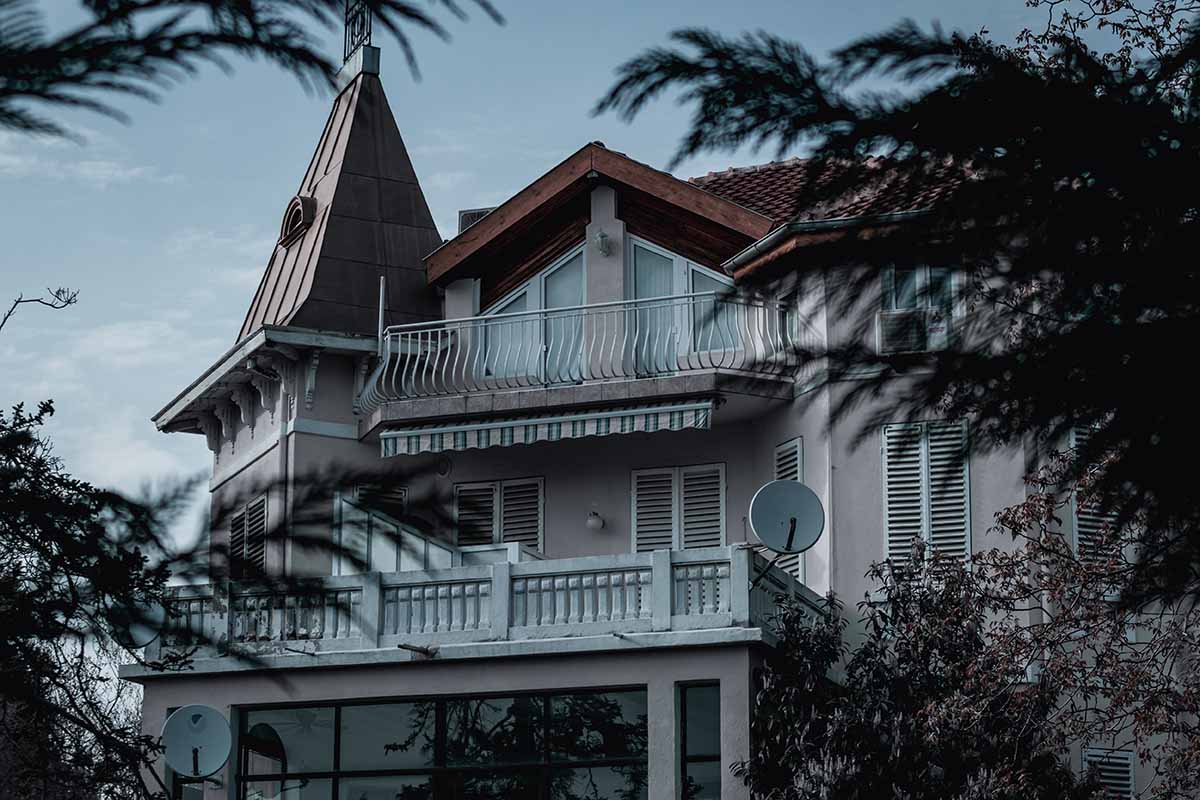 How To Renovate An Old Building