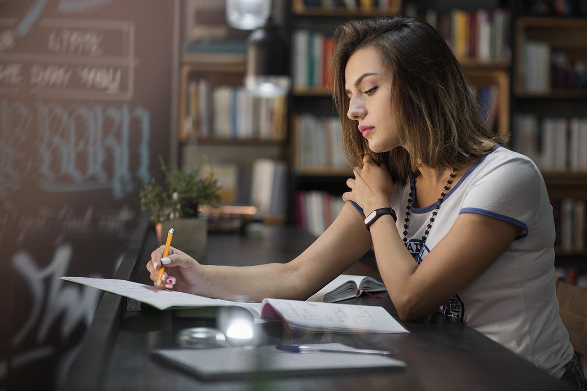 how to amp up writer’s voice in a college essay