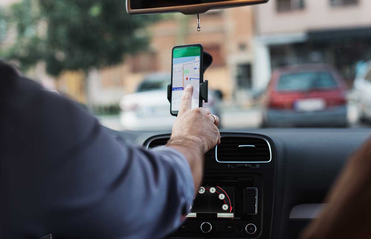 Installing a GPS Tracker in Your Car