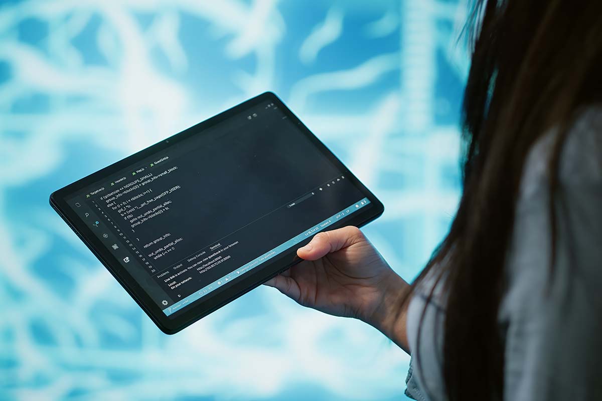 how managed IT reduces downtime for SMBs