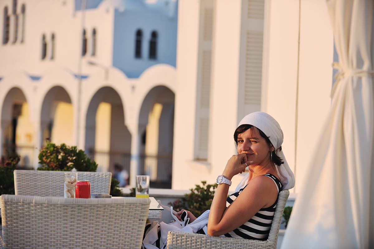 how to stay cool in Greece during summer