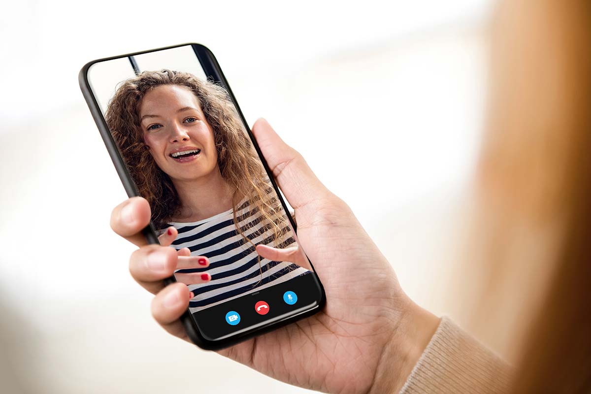 How to Use Video Chat Websites