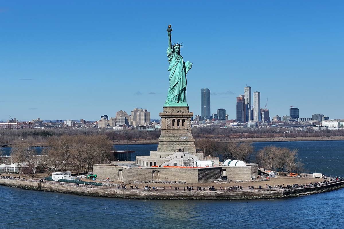 Liberty State Park weekend traffic
