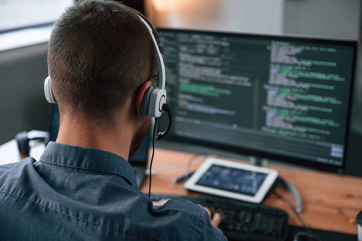 When Does a Small Business Need Professional IT Support